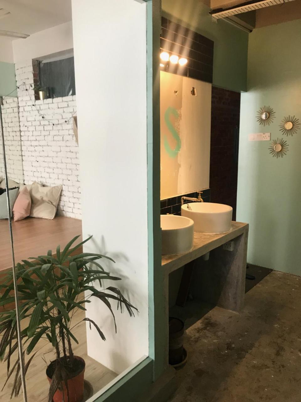 Dreamville Hostel Ampang  Buitenkant foto
